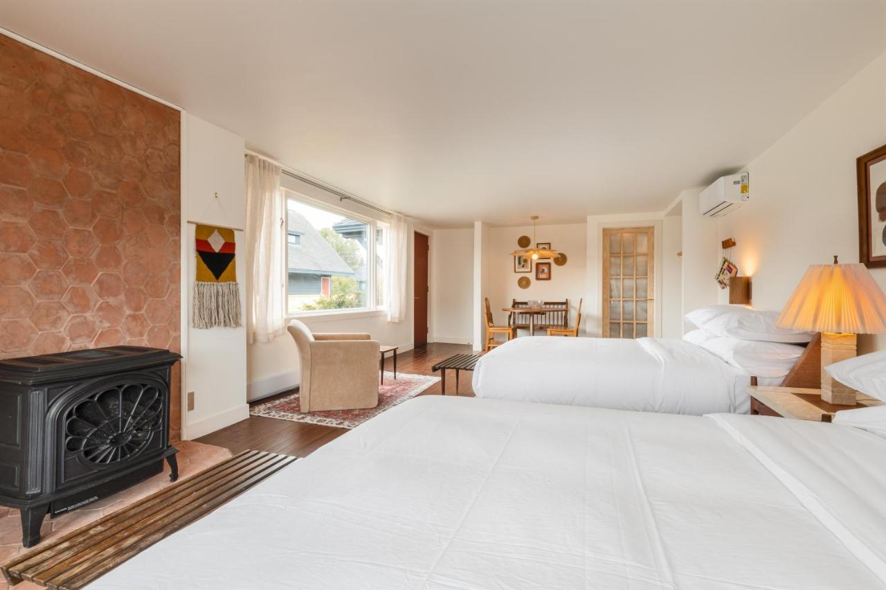 Eastwind Hotel Lake Placid Exterior photo